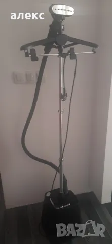 Вертикална парна ютия SteamOne