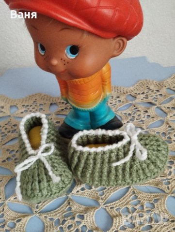 плетени бебешки терлички , снимка 3 - Бебешки чорапи - 44128760