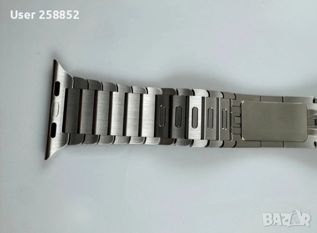 Оригинална Apple Watch сребърна каишка от неръждаема стомана със закопчаване на пеперуда - Оригинал, снимка 17 - Каишки за часовници - 52841895