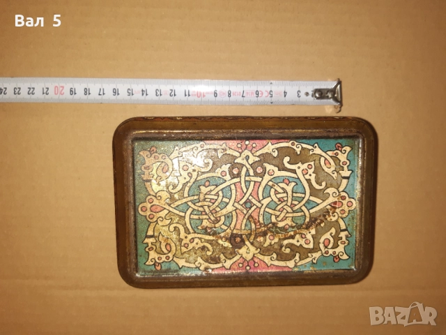 Много стара ламаринена кутия за чай, снимка 3 - Антикварни и старинни предмети - 52415398