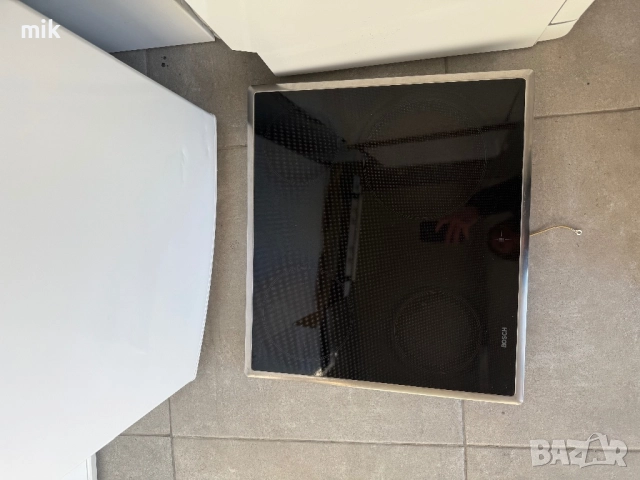 Бяла фурна с керамичен плот Bosch , снимка 7 - Печки, фурни - 52915322