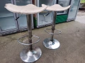 Щъркели /бар стол 2 броя с механизъм, снимка 1