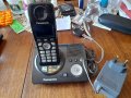 Телефон Panasonic , снимка 1 - Стационарни телефони и факсове - 33244940