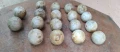 18 бр.отляти бели топки тип камък с размери:5-5-5см, снимка 3