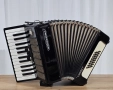 Акордеон Weltmeister Stella , снимка 1
