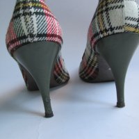 Обувки на висок ток шотландско каре н.40, снимка 3 - Дамски обувки на ток - 27015341