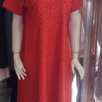 Червена рокля на ситни бели точици с остро деколте, снимка 4 - Рокли - 37500205