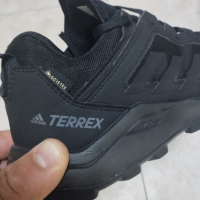 Продавам оригинални маратонки Adidas terrex 45 u 1/2, снимка 4 - Маратонки - 44919413