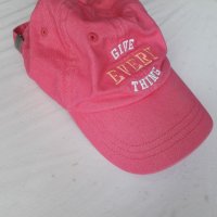 Розова шапка с козирка, снимка 1 - Шапки - 32544591