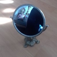 Старинно огледало, снимка 1 - Антикварни и старинни предмети - 32754322