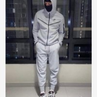 Ниви мъжки екипи Nike tech fleece , снимка 1 - Спортни дрехи, екипи - 43645681