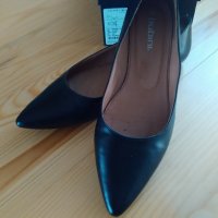 Дамски обувки 36 черни, снимка 1 - Дамски ежедневни обувки - 26209715