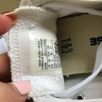 Бели кецове Converse 34 номер, снимка 4 - Детски гуменки - 35090024