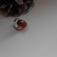 Стар пръстен с кехлибар , снимка 2 - Пръстени - 27010073