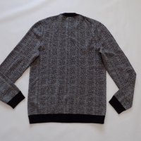 пуловер calvin klein блуза фанела горнище суичър худи мъжки оригинал L, снимка 2 - Пуловери - 43900077