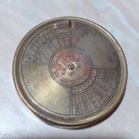 Стар бронзов календар, снимка 1 - Антикварни и старинни предмети - 44034059