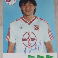 Байер Юрдинген картички на футболисти с ОРИГИНАЛНИ автографи сезони 1986/87 и 1987/88, снимка 2 - Фен артикули - 33019243