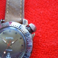 Стари мъжки ръчни  часовници  СССР ера Восток командирски, снимка 9 - Антикварни и старинни предмети - 37419968