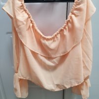 Нова дамска къса блуза , снимка 2 - Корсети, бюстиета, топове - 36874690