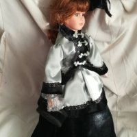порцелан кукла Бел Епоха поставка, снимка 4 - Колекции - 27405171