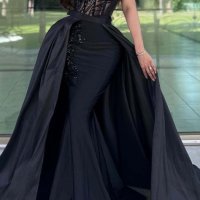 Бална рокля Русалка с шлейф в класическо черно с 3 Д апликация, снимка 1 - Рокли - 43806039