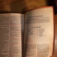 американска библия American Bible 834 стр. стария и новия завет -Кинг Джеймс, king james version, снимка 11 - Антикварни и старинни предмети - 40352746
