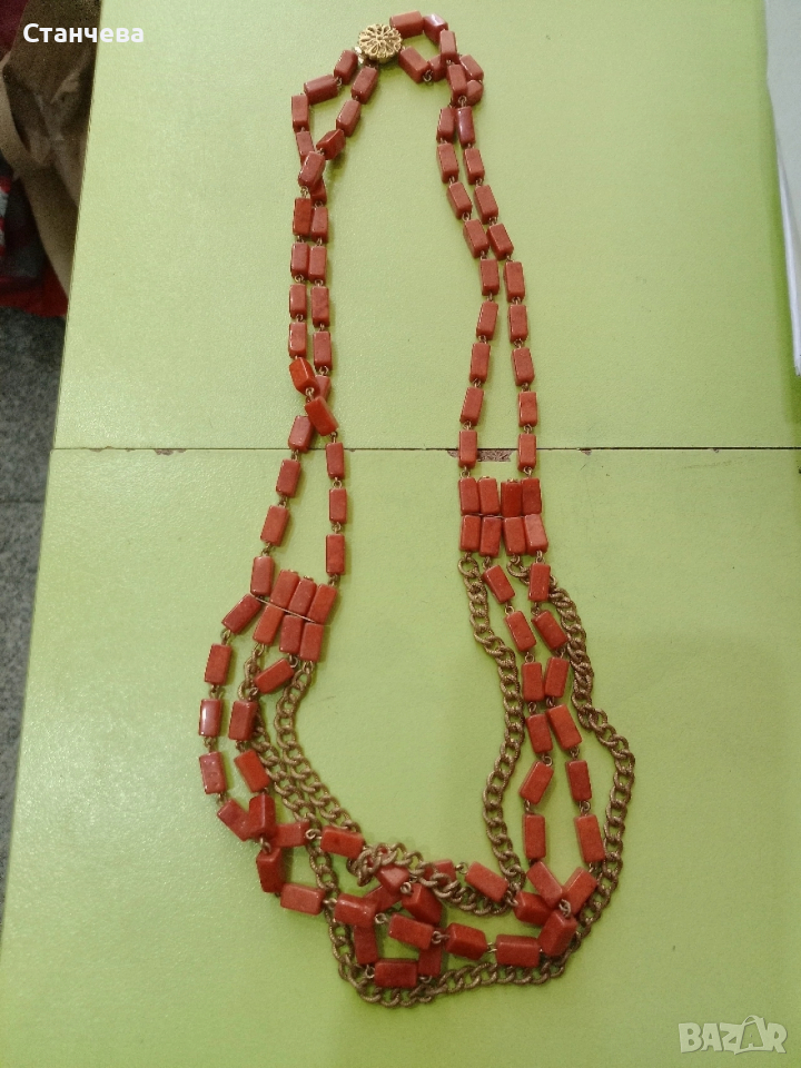 колие от червен корал Винтидж , снимка 1