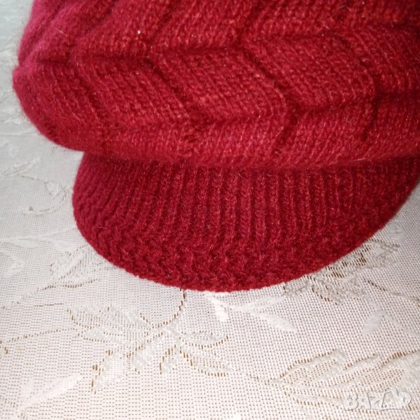 Дамска шапка , снимка 1