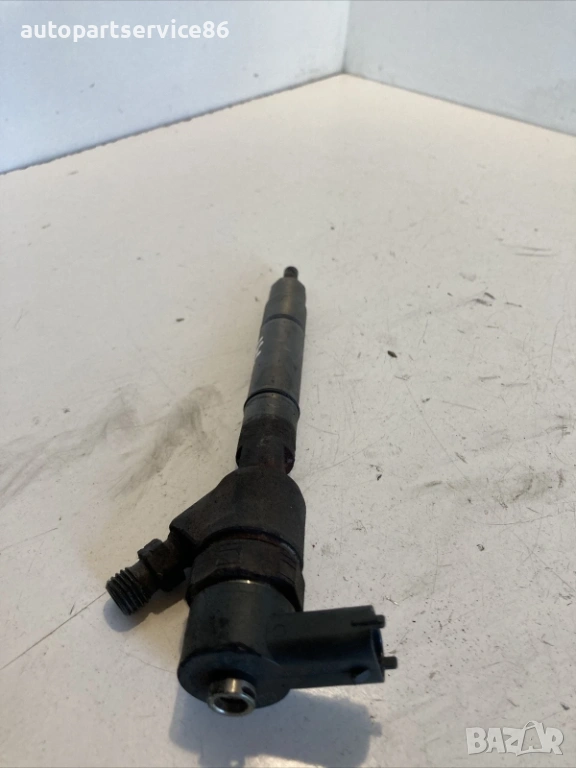 Горивен инжектор Bosch за KIA Ceed 1.6 CRDi (2014) 0445110320, снимка 1