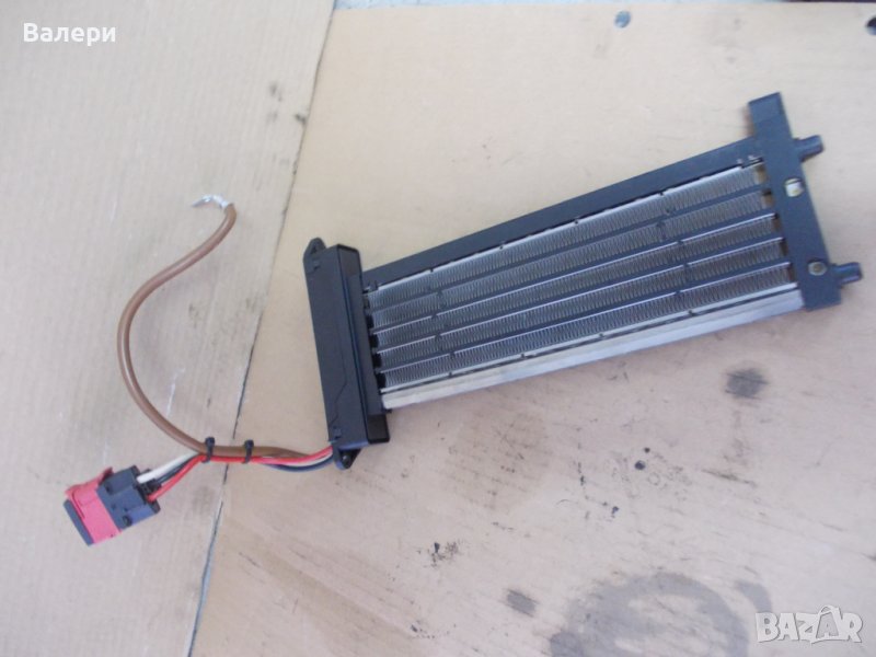 Ел.радиатор за парно Visteon 4PUN-18K463-AF за PEUGEOT 407 , снимка 1