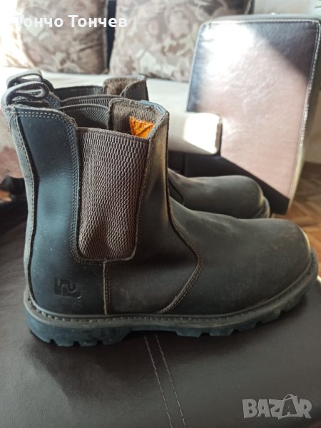 Продавам зимни боти, нови-44 номер, UK 10., снимка 1