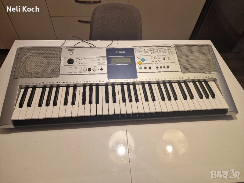 Yamaha PSR-E323 синтезатор в гаранция в оригинална опаковка, 61 клавиша, снимка 1