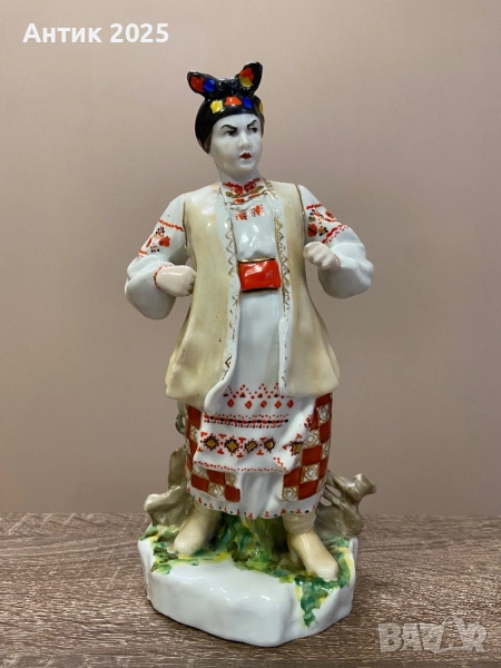 Порцеланова статуетка „Одарка“, снимка 1