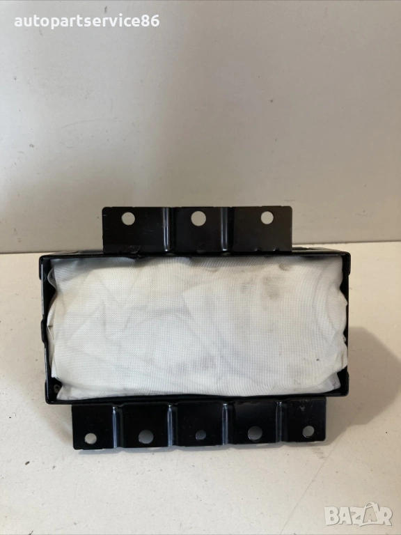 Айр Баг на арматурното табло за KIA Ceed 1.6 CRDi (2010) 84530-1H900, снимка 1