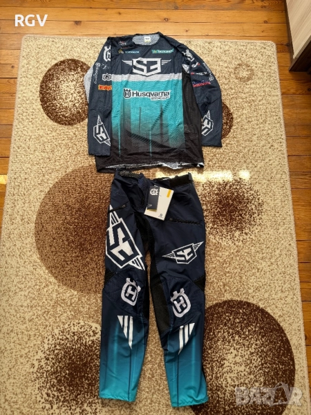 Мотокрос ендуро екип S3 Husqvarna, снимка 1