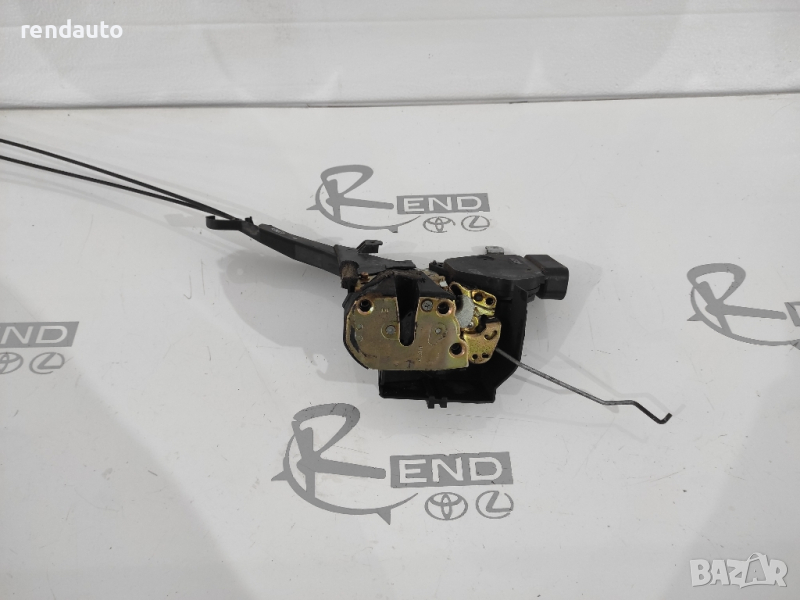 Брава за предна лява врата Toyota Rav4 2000-2006 , снимка 1