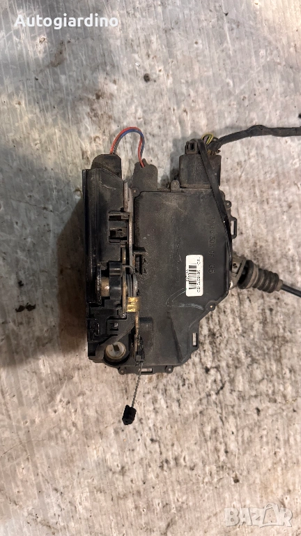 Брава за врата на VW Golf 4 - 15Q-3B1837015Q / 115069, снимка 1