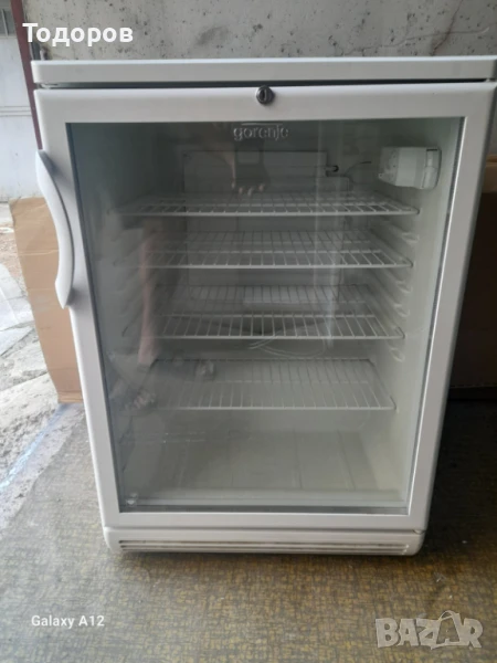 хладилна витрина Gorenje RV 1606 K, 157 l, снимка 1