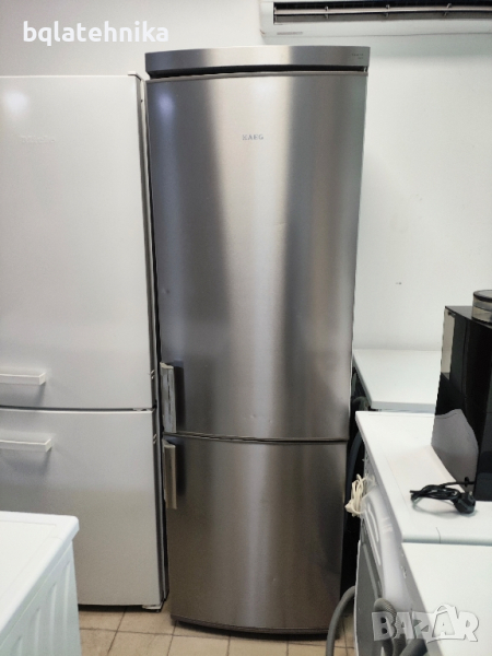 иноксов хладилник с отделен фризер , снимка 1