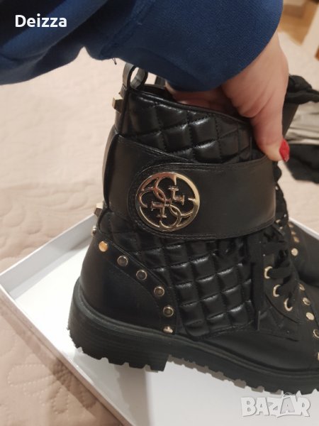 Дамски боти на Guess, снимка 1