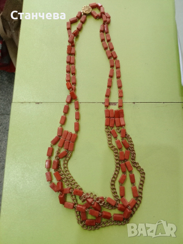 колие от червен корал Винтидж 