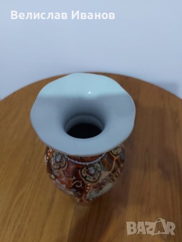 Порцеланова ваза с японска тематика в отлично състояние., снимка 2 - Вази - 43822464