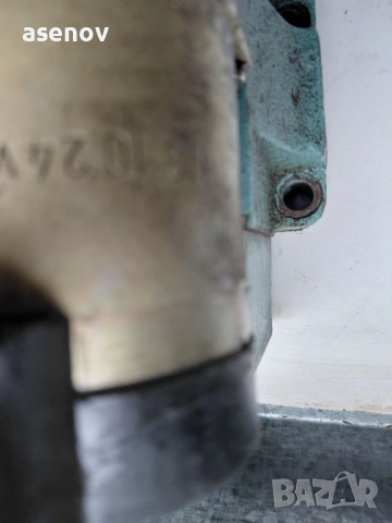 хидравличен разпределител, снимка 4 - Резервни части за машини - 53441137