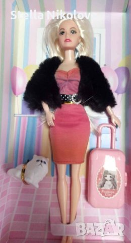 Кукла Барби с коте и куфар
