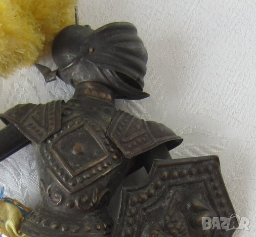 рицар метален меч броня щит доспехи -играчка фигура или пано