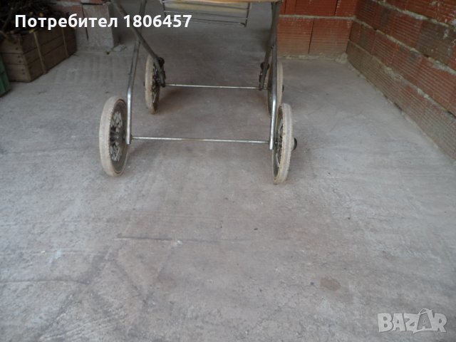 Ретро детска количка, снимка 10 - Антикварни и старинни предмети - 26817267