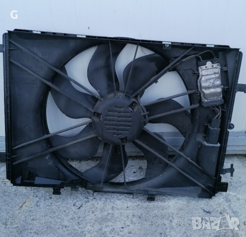 Перка Вентилатор Мерцедес C220cdi 646 W204 , снимка 3 - Части - 44866492