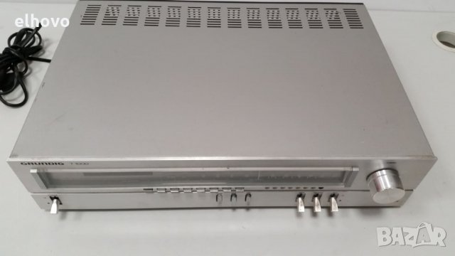Стерео тунер Grundig T1000, снимка 3 - Ресийвъри, усилватели, смесителни пултове - 27545309