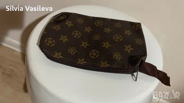 Портмоне LV, снимка 2 - Портфейли, портмонета - 43107279