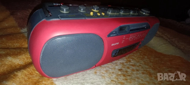 радиокасетофон SANYO model MS380L, снимка 5 - Радиокасетофони, транзистори - 52381952